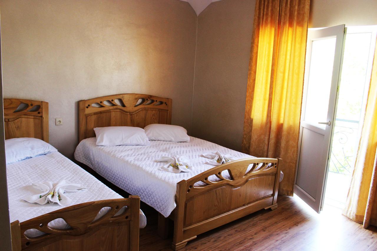 Hotel Evrazia يوريكي المظهر الخارجي الصورة