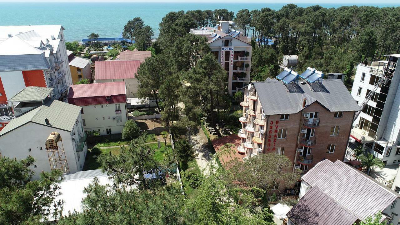Hotel Evrazia يوريكي المظهر الخارجي الصورة