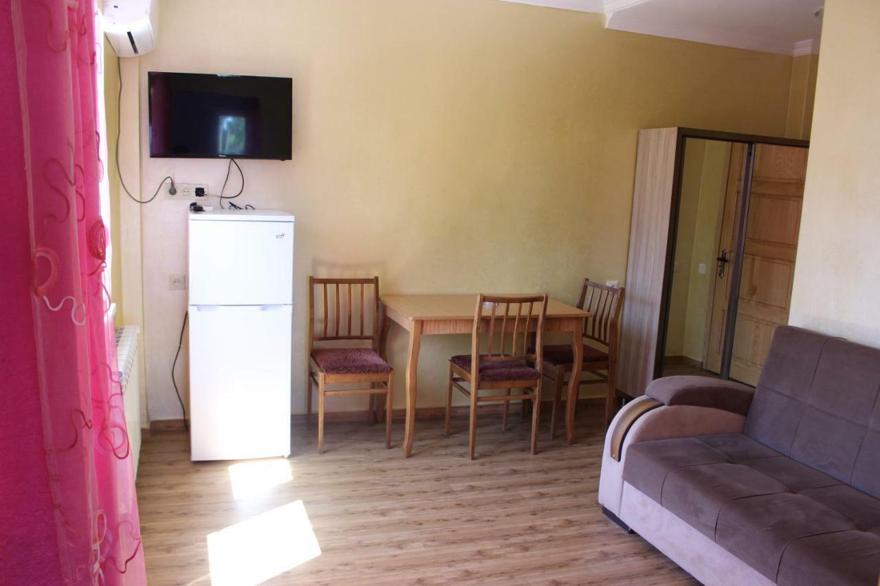 Hotel Evrazia يوريكي المظهر الخارجي الصورة